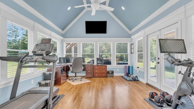 301 Dogwood Lane, Fort Oglethorpe, GA 30742