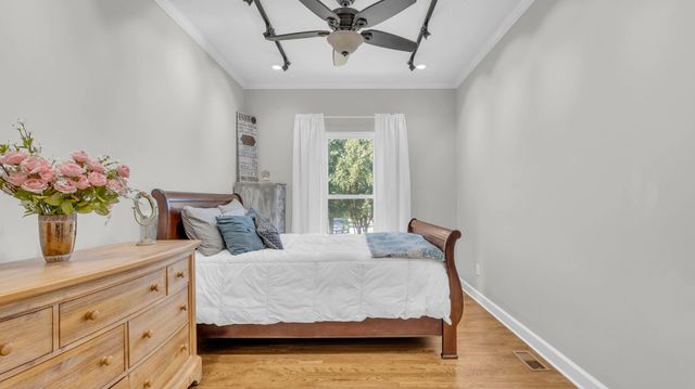 301 Dogwood Lane, Fort Oglethorpe, GA 30742