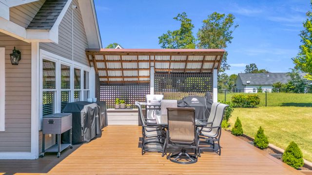 301 Dogwood Lane, Fort Oglethorpe, GA 30742