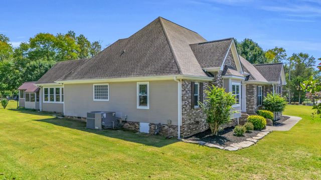 301 Dogwood Lane, Fort Oglethorpe, GA 30742