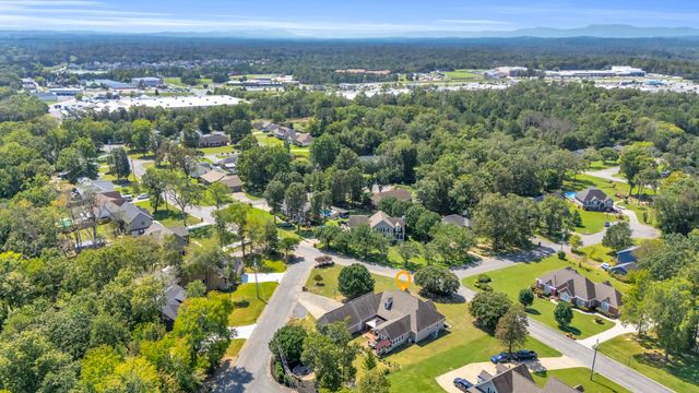 301 Dogwood Lane, Fort Oglethorpe, GA 30742