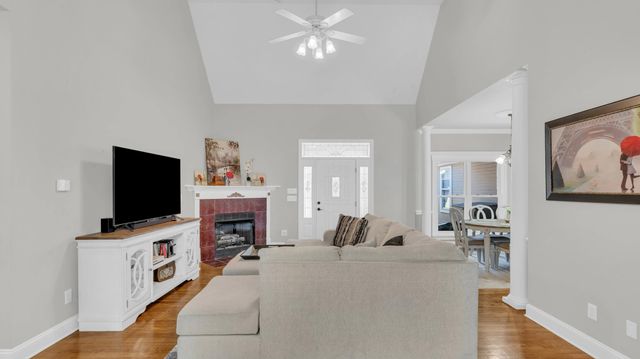 301 Dogwood Lane, Fort Oglethorpe, GA 30742