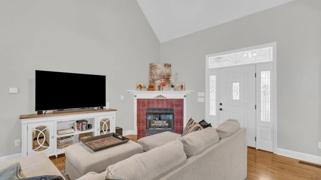 301 Dogwood Lane, Fort Oglethorpe, GA 30742