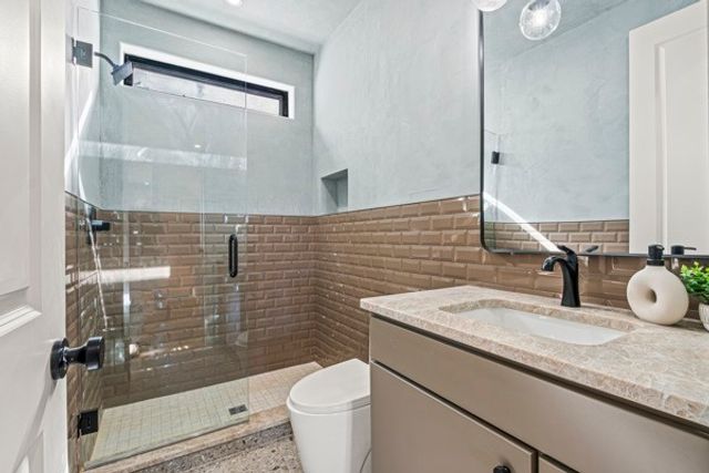 106 Grizzard Ave Apt 2, Nashville, TN 37207