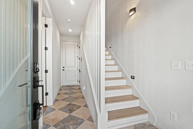 106 Grizzard Ave Apt 2, Nashville, TN 37207