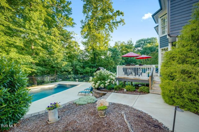 4806 Preston Park Drive, Kingsport, TN 37664