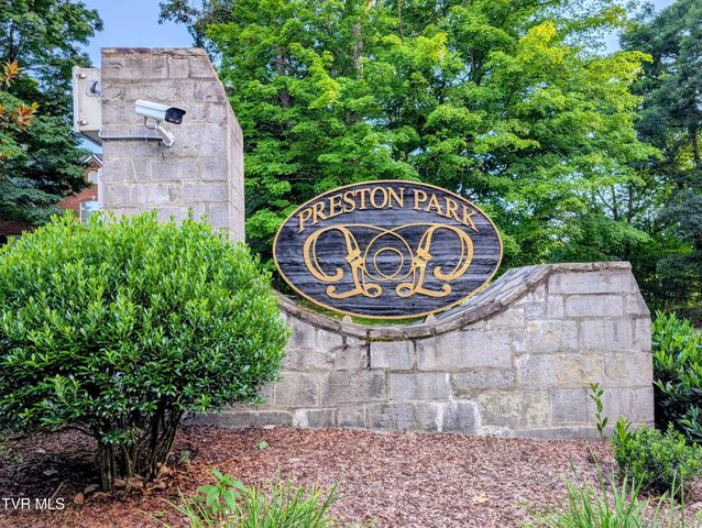 4806 Preston Park Drive, Kingsport, TN 37664