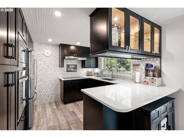 3317 VIDERA Dr, Eugene, OR 97405