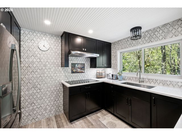 3317 VIDERA Dr, Eugene, OR 97405