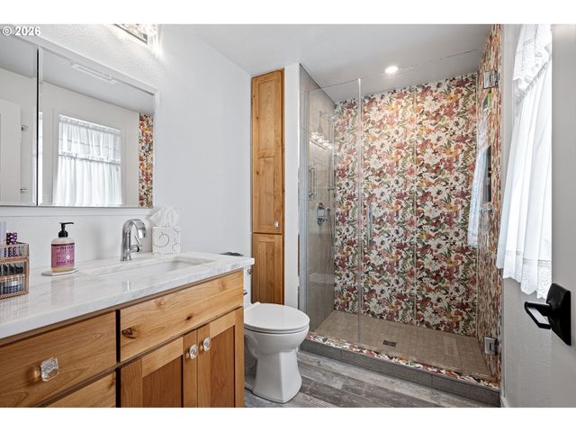 3317 VIDERA Dr, Eugene, OR 97405