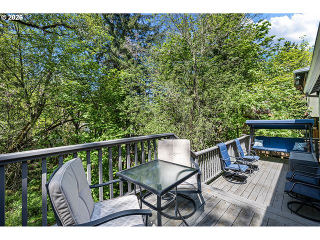 3317 VIDERA Dr, Eugene, OR 97405