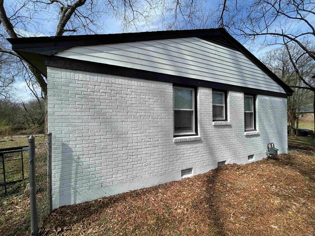 2177 LEYTON AVE, Memphis, TN 38127