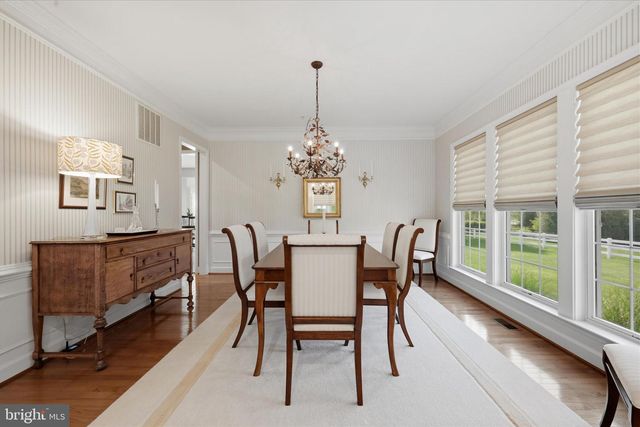 21164 LAUREL SPRINGS DR, Leesburg, VA 20175