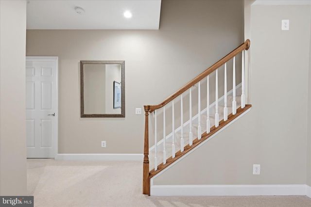 21164 LAUREL SPRINGS DR, Leesburg, VA 20175