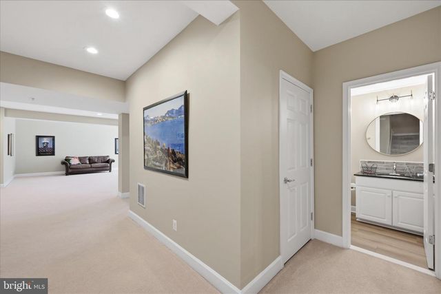 21164 LAUREL SPRINGS DR, Leesburg, VA 20175