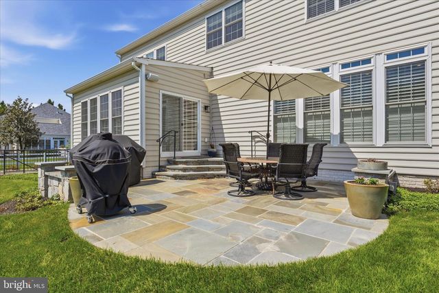 21164 LAUREL SPRINGS DR, Leesburg, VA 20175
