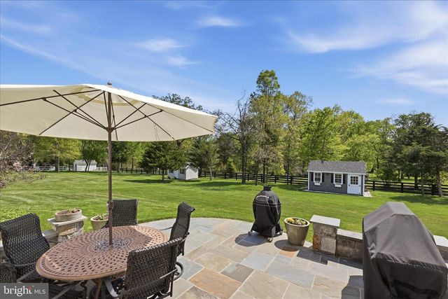 21164 LAUREL SPRINGS DR, Leesburg, VA 20175
