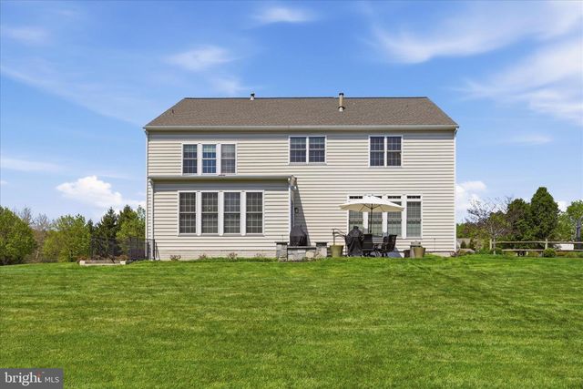 21164 LAUREL SPRINGS DR, Leesburg, VA 20175