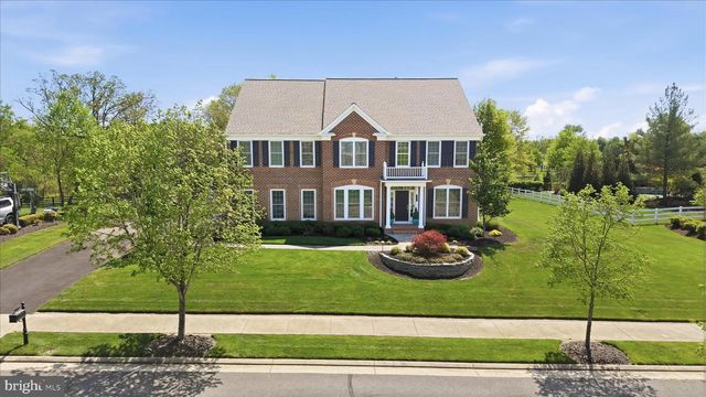 21164 LAUREL SPRINGS DR, Leesburg, VA 20175