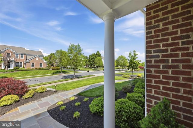 21164 LAUREL SPRINGS DR, Leesburg, VA 20175