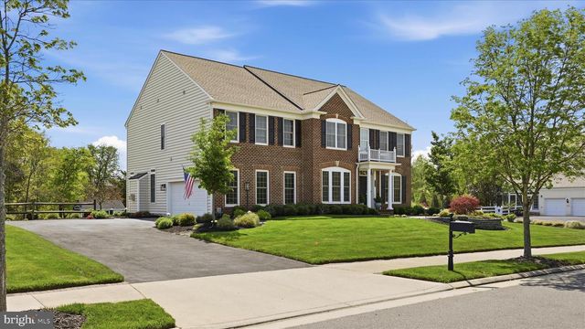 21164 LAUREL SPRINGS DR, Leesburg, VA 20175