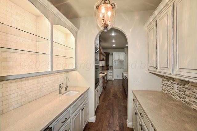 6110 Tuscany Village, Amarillo, TX 79119