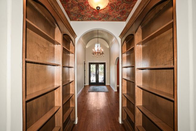 6110 Tuscany Village, Amarillo, TX 79119