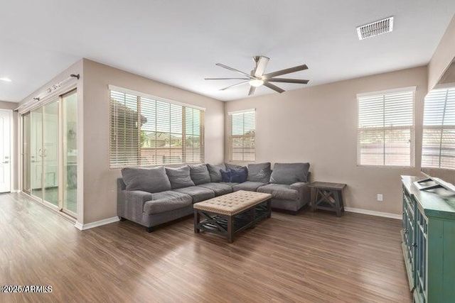 3933 E Perkinsville Street, Gilbert, AZ 85295