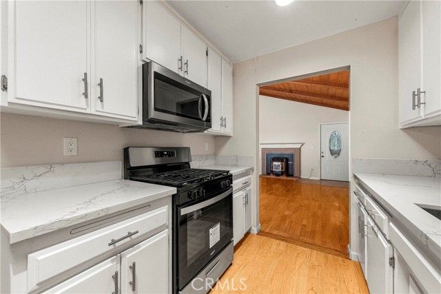 14520 Hardtree, Lake Hughes, CA 93532