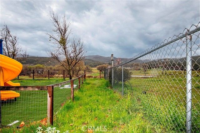 14520 Hardtree, Lake Hughes, CA 93532