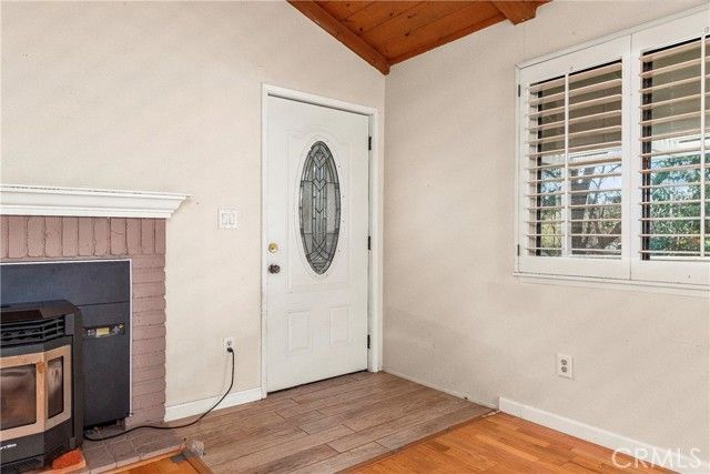 14520 Hardtree, Lake Hughes, CA 93532