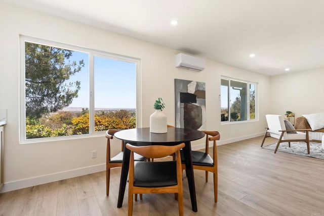902 Royal Tern Way, Oceanside, CA 92057