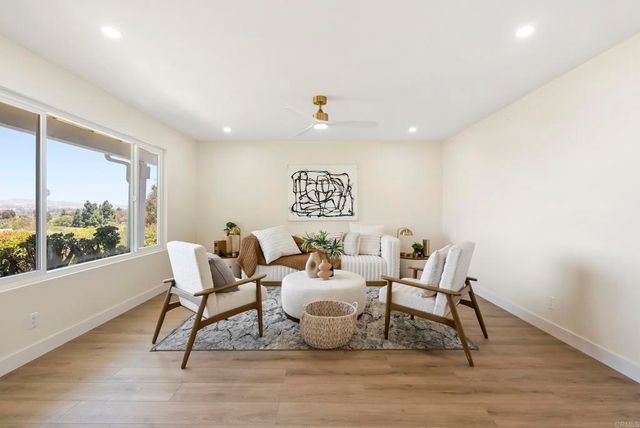 902 Royal Tern Way, Oceanside, CA 92057