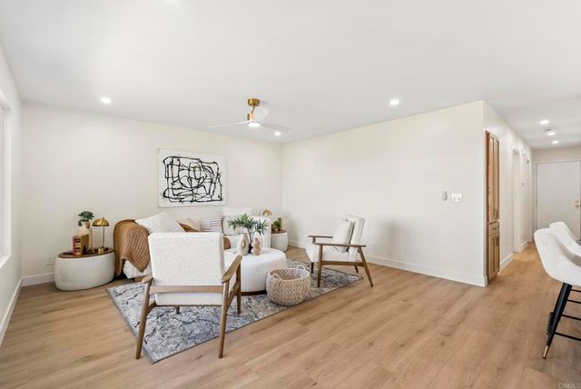 902 Royal Tern Way, Oceanside, CA 92057