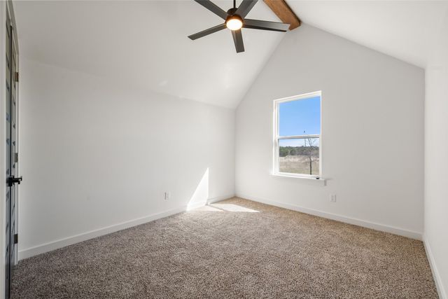 1053 Bluff Creek Drive, Strawn, TX 76475