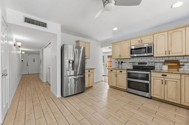 2902 High Plateau Drive, Garland, TX 75044