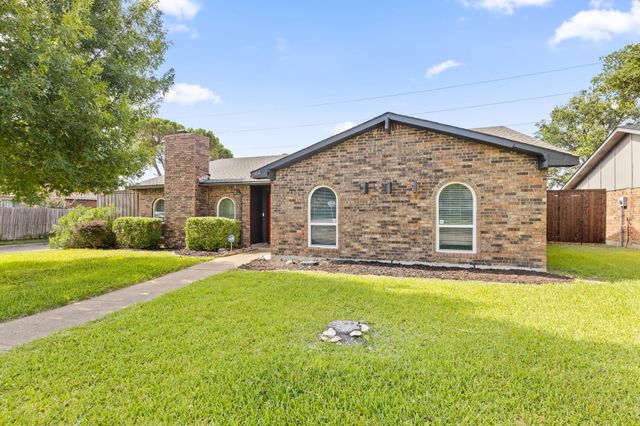 2902 High Plateau Drive, Garland, TX 75044