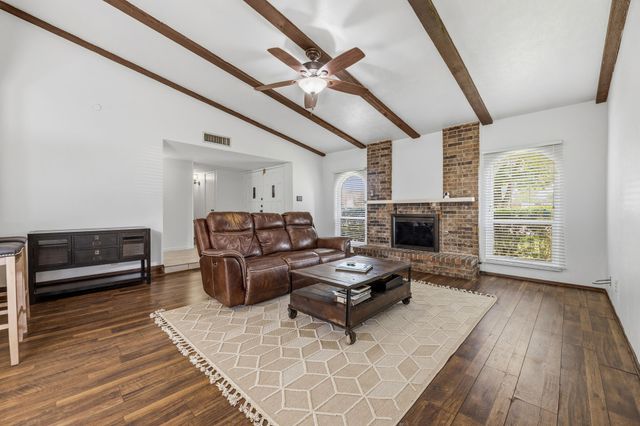 2902 High Plateau Drive, Garland, TX 75044
