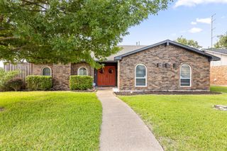 2902 High Plateau Drive, Garland, TX 75044