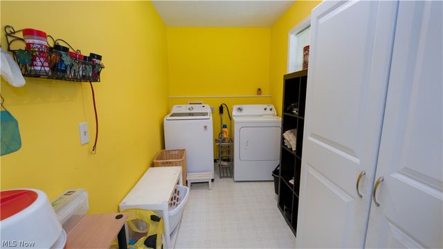 887 State Route 534 NW, Newton Falls, OH 44444