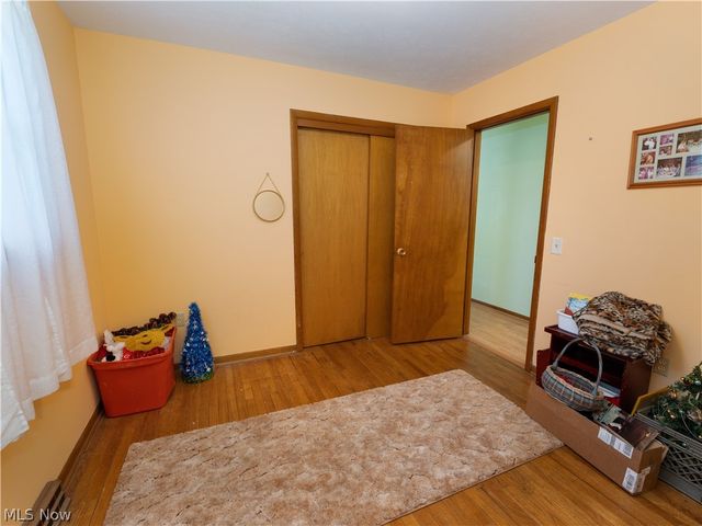887 State Route 534 NW, Newton Falls, OH 44444