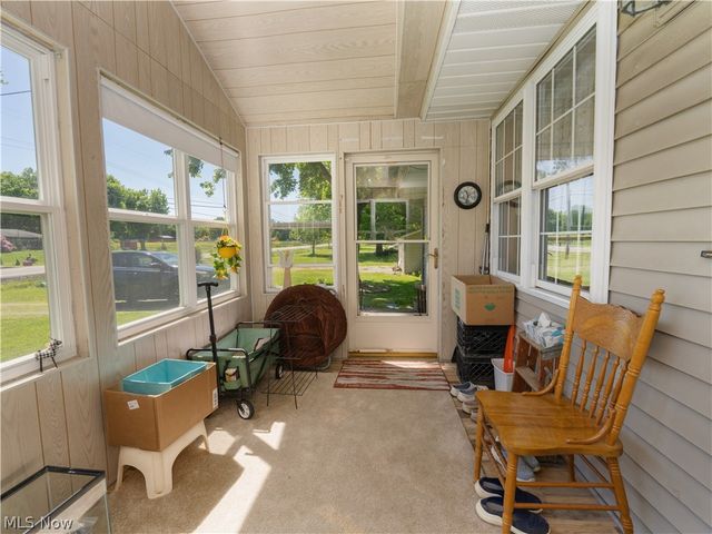 887 State Route 534 NW, Newton Falls, OH 44444
