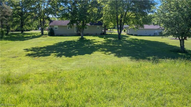 887 State Route 534 NW, Newton Falls, OH 44444