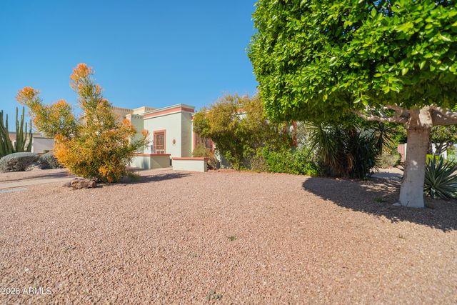 6330 E CATALINA Drive, Scottsdale, AZ 85251