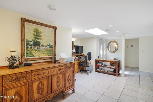 6330 E CATALINA Drive, Scottsdale, AZ 85251