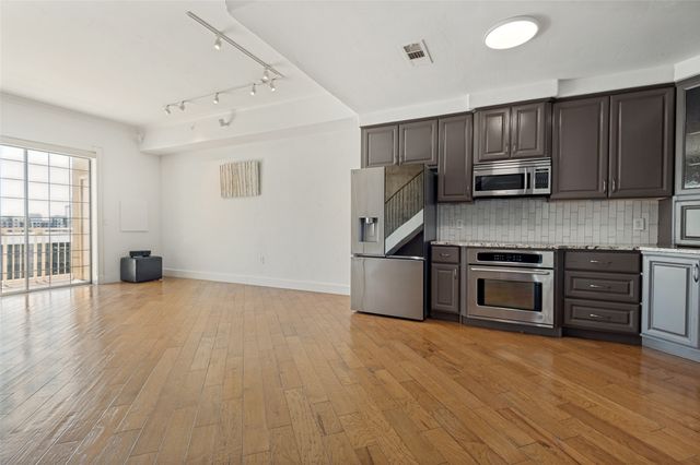 3225 Turtle Creek Boulevard 1649, Dallas, TX 75219