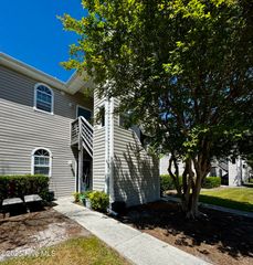 717 Bragg Drive Apt H, Wilmington, NC 28412