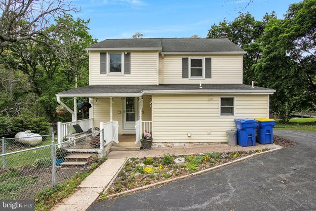 74 BEECHCLIFF DR, Carlisle, PA 17015