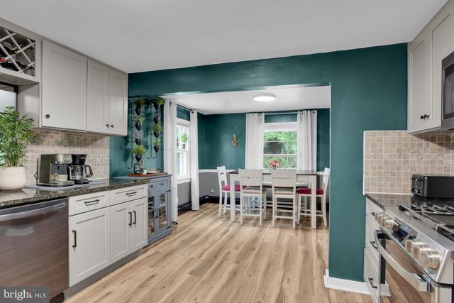 74 BEECHCLIFF DR, Carlisle, PA 17015
