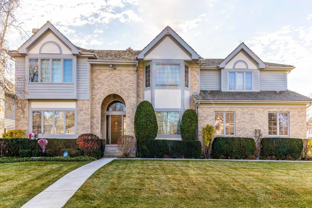 395 Blue Ash Drive, Buffalo Grove, IL 60089